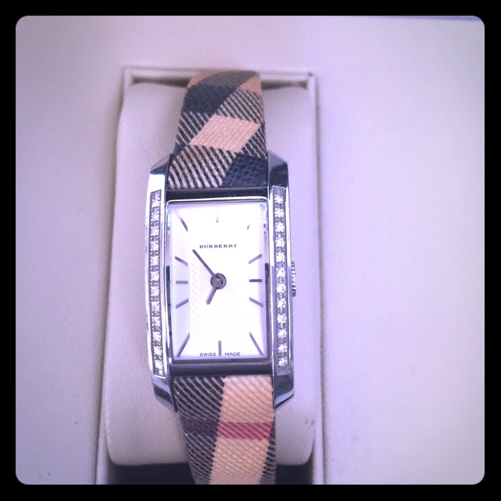 ❣️Sold❣️ Authentic Burberry Watch